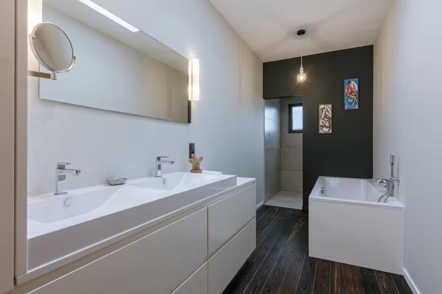 Modern Renovated From 1896! *