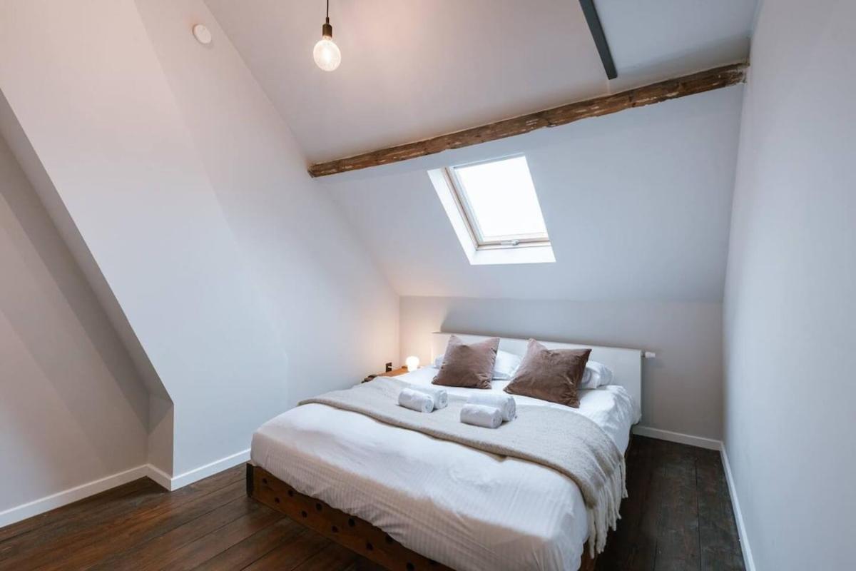 Vakantiehuis Modern Renovated From 1896!